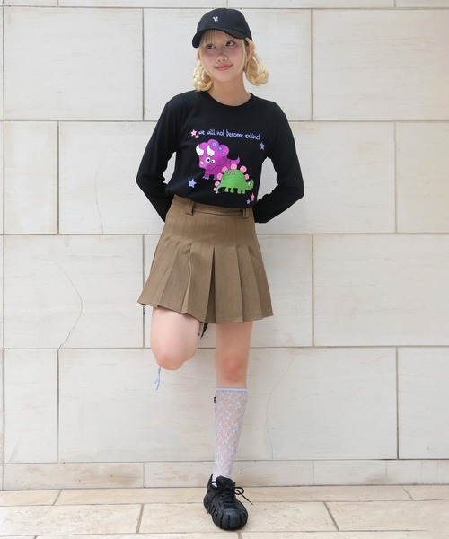 UNIT CHEST(ユニットチェスト)の「【UNIT CHEST】unique unisex long sleeve T-shirt/ユニークユニセックス ロンT OIF designer eggs コラボ 恐竜by manami_makifuji(Tシャツ/カットソー・レディース・ブラック/ホワイト/杢グレー・S/L/M)」の20枚目の写真
