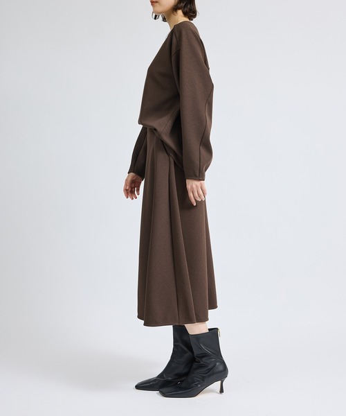 ROPE'（ロペ）の「梨地フレアスカート/セットアップ対応【Sサイズフェア対象】（スカート・レディース・ダークブラウン/イエロー系その他/オフホワイト・36/38/34）」の14枚目の写真