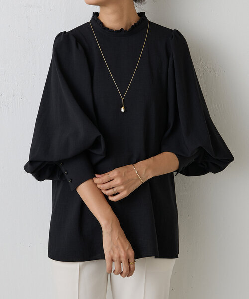 LIVETART(リヴェタート)の「《LIVETART》フリルカラーシャツ(シャツ/ブラウス・レディース・ホワイト/ブラック・FREE)」の1枚目の写真