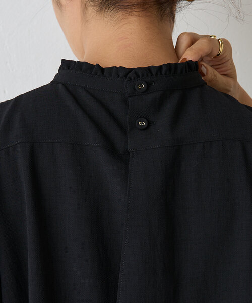 LIVETART(リヴェタート)の「《LIVETART》フリルカラーシャツ(シャツ/ブラウス・レディース・ホワイト/ブラック・FREE)」の4枚目の写真