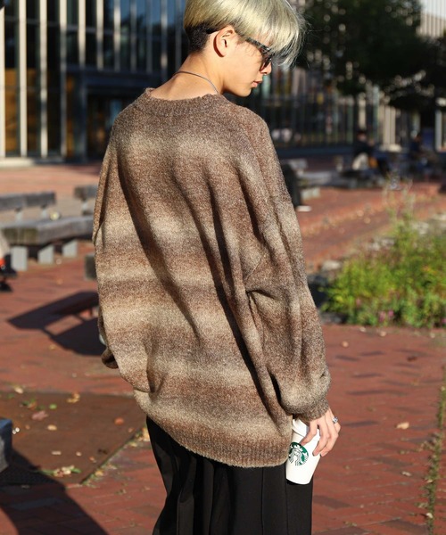 ZIP FIVE（ジップファイブ）の「【ZIP FIVE】 5G グラデーション ボーダー ビッグシルエット クルー ニット セーター（ニット/セーター・メンズ・グリーン/ブラック/ブラウン・MEDIUM/LARGE）」の8枚目の写真