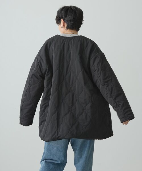 AMERICAN HOLIC（アメリカンホリック）の「軽ポカ2WAYリバーシブルキルトアウター（ノーカラージャケット・レディース・モカ/アイボリー/ブラック・M/L）」の11枚目の写真