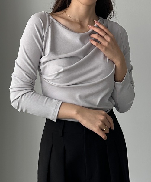 商談中　①胸元ドレープ　カットソー 商談中①胸元ドレープカットソー