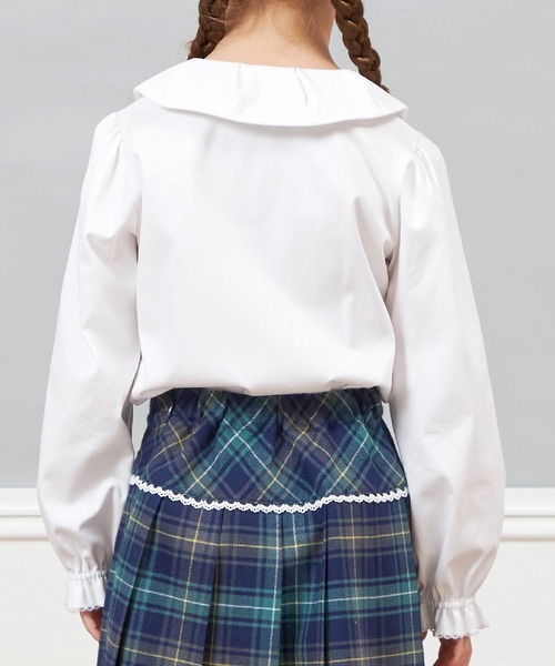 KP（ケーピー）の「タック襟ブラウス(90～130)（シャツ/ブラウス・キッズ・ホワイト・100cm/110cm/120cm/130cm/90cm）」の5枚目の写真