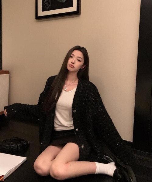 ViViDAY（ビビデー）の「キラキラニットカーディガン（ニット/セーター・レディース・ブラック/ホワイト・M）」の11枚目の写真