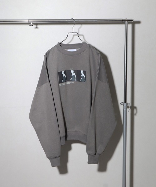 NOGLE（ノグル）の「【NOGLE/ノグル】アソートフォトスウェット（スウェット・レディース・ホワイト系1/ホワイト系2/ブラック/ホワイト/グレー系1/チャコール・FREE）」の17枚目の写真