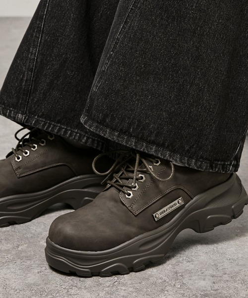 Alfred Alex(アルフレッドアレックス)の「【Alfred Alex】Chunky Metal Plate Shoes/ハイソール メタルプレート シューズ(スニーカー・メンズ・ブラック/ホワイト/ブラウン/グレー/ダークブラウン・S/M/L)」の4枚目の写真