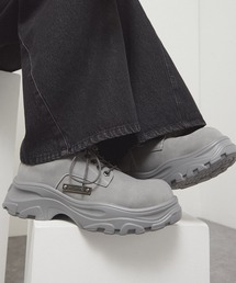 Alfred Alex（アルフレッドアレックス）の「【Alfred Alex】Chunky Metal Plate Shoes/ハイソール メタルプレート シューズ（スニーカー）」