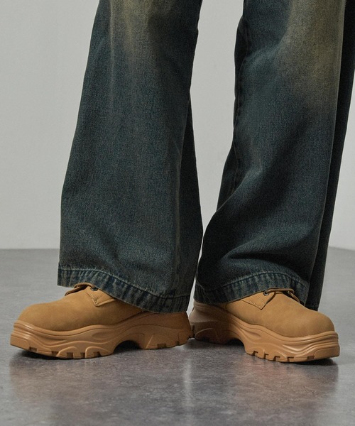 Alfred Alex（アルフレッドアレックス）の「【Alfred Alex】Chunky Metal Plate Shoes/ハイソール メタルプレート シューズ（スニーカー・メンズ・ブラック/ホワイト/ブラウン/グレー・S/M/L）」の7枚目の写真