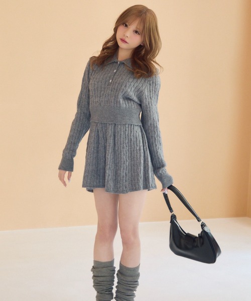 TITTY&CO.(ティティーアンドコー)の「ケーブルニットセットアップ(セットアップ・レディース・グレー/ネイビー/アイボリー・FREE)」の6枚目の写真