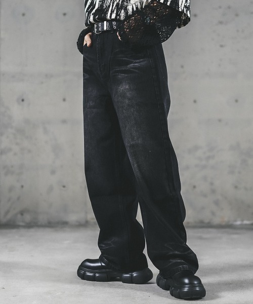 Shoowtime(ショウタイム)の「Wide straight vintage washed denim pants / ワイドストレートヴィンテージウォッシュデニムパンツ(デニムパンツ・メンズ・ブルー/ブラック・X-LARGE/LARGE/MEDIUM)」の10枚目の写真