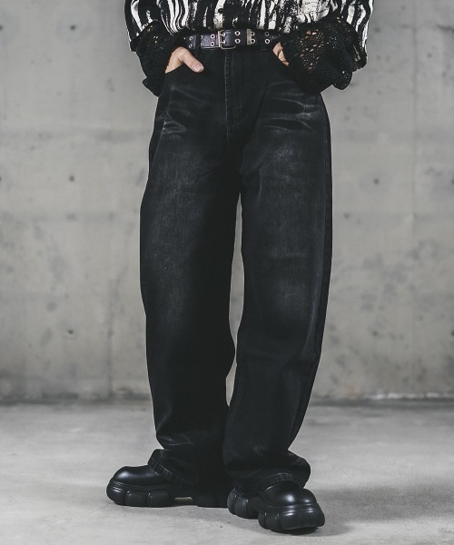 Shoowtime(ショウタイム)の「Wide straight vintage washed denim pants / ワイドストレートヴィンテージウォッシュデニムパンツ(デニムパンツ・メンズ・ブルー/ブラック・X-LARGE/LARGE/MEDIUM)」の12枚目の写真