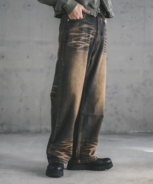 Shoowtime(ショウタイム)の「Wide straight vintage washed denim pants / ワイドストレートヴィンテージウォッシュデニムパンツ(デニムパンツ・メンズ・ブルー/ブラック・X-LARGE/LARGE/MEDIUM)」の20枚目の写真