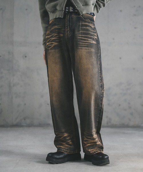 Shoowtime(ショウタイム)の「Wide straight vintage washed denim pants / ワイドストレートヴィンテージウォッシュデニムパンツ(デニムパンツ・メンズ・ブルー/ブラック・X-LARGE/LARGE/MEDIUM)」の16枚目の写真