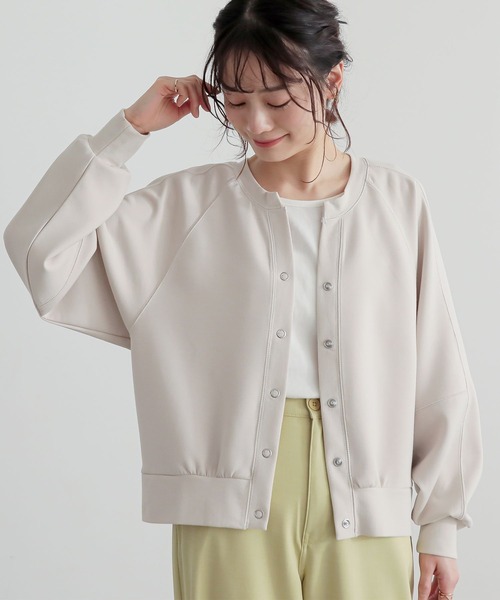 n'OrLABEL（ノアールレーベル）の「『ダンボールニットスキッパーカーディガン』（カーディガン/ボレロ・レディース・ブラック/ベージュ・1/2）」の11枚目の写真