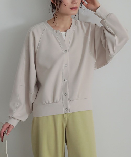 n'OrLABEL（ノアールレーベル）の「『ダンボールニットスキッパーカーディガン』（カーディガン/ボレロ・レディース・ブラック/ベージュ・1/2）」の10枚目の写真