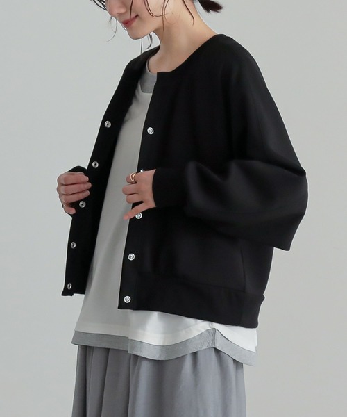 n'OrLABEL（ノアールレーベル）の「『ダンボールニットスキッパーカーディガン』（カーディガン/ボレロ・レディース・ブラック/ベージュ・1/2）」の21枚目の写真