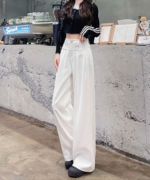 aimoha(アイモハ)の「ハイウエストワイドデニムパンツ(デニムパンツ・レディース・ネイビー/ライトブルー/ホワイト・SMALL/X-SMALL/X-LARGE/LARGE/MEDIUM)」の15枚目の写真