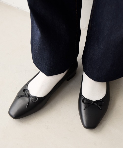 HIMIKO（ヒミコ）の「【HIMIKO】【WEB限定デザイン】スクエアトゥバレエシューズ/640008（バレエシューズ・レディース・ブラック/シルバー/ダークベージュ/ベージュ/ブラウン・22.5cm/23.5cm/24.5cm/25.5cm/26.5cm/23.0cm/24.0cm/25.0cm/26.0cm/21.5cm/22.0cm）」の17枚目の写真