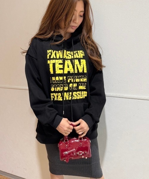 LETee(レティー)の「TEAMプリントプルパーカー(パーカー・レディース・ネイビー/ワインレッド/グレー/アイボリー/ブラック・FREE)」の9枚目の写真