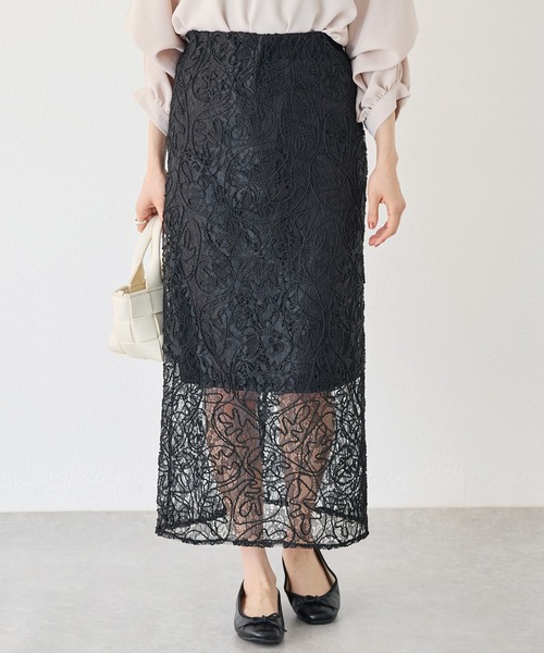 INCEDE(インシード)の「刺繍レースタイトスカート(スカート・レディース・オフホワイト/ブラック/サックスブルー・M/L/LL/3L/4L)」の2枚目の写真