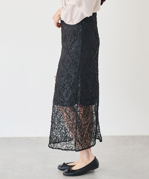 INCEDE(インシード)の「刺繍レースタイトスカート(スカート・レディース・オフホワイト/ブラック/サックスブルー・M/L/LL/3L/4L)」の15枚目の写真