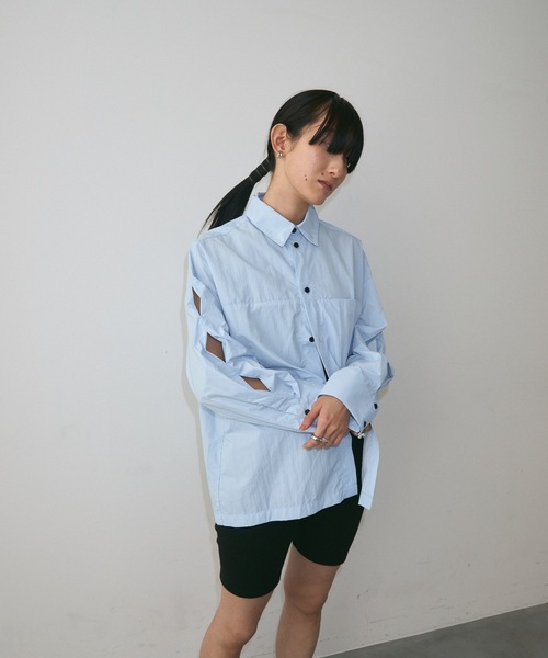 Lutim by u(ルチバイユー)の「Side-hole nylon shirt / サイドホールナイロンシャツ(シャツ/ブラウス・レディース・ブルー/ナチュラル/ホワイト・FREE)」の11枚目の写真