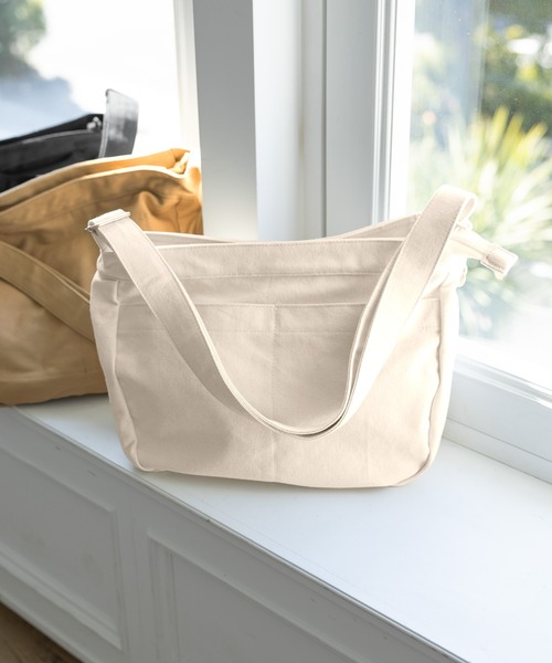 GLOBAL WORK(グローバルワーク)の「2WAYキャンバスZIPショルダーM/288514(ショルダーバッグ・メンズ・ベージュ/ブラック/アイボリー・FREE)」の1枚目の写真