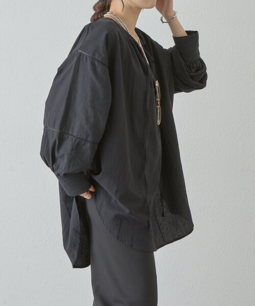 SHENERY（シーナリー）の「《さらっとした着心地》《体型カバーも叶う》はしごレースボリュームチュニック（シャツ/ブラウス・レディース・イエロー/オフホワイト/ブラック・FREE）」の10枚目の写真