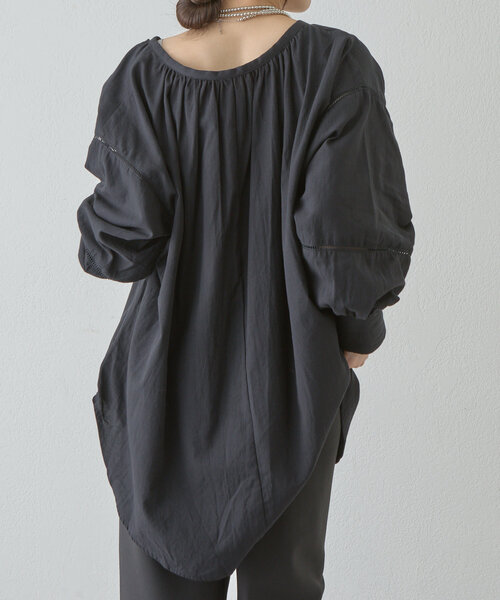 SHENERY（シーナリー）の「《さらっとした着心地》《体型カバーも叶う》はしごレースボリュームチュニック（シャツ/ブラウス・レディース・イエロー/オフホワイト/ブラック・FREE）」の13枚目の写真