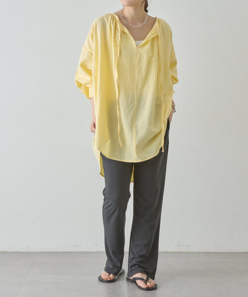 SHENERY（シーナリー）の「《さらっとした着心地》《体型カバーも叶う》はしごレースボリュームチュニック（シャツ/ブラウス・レディース・イエロー/オフホワイト/ブラック・FREE）」の16枚目の写真