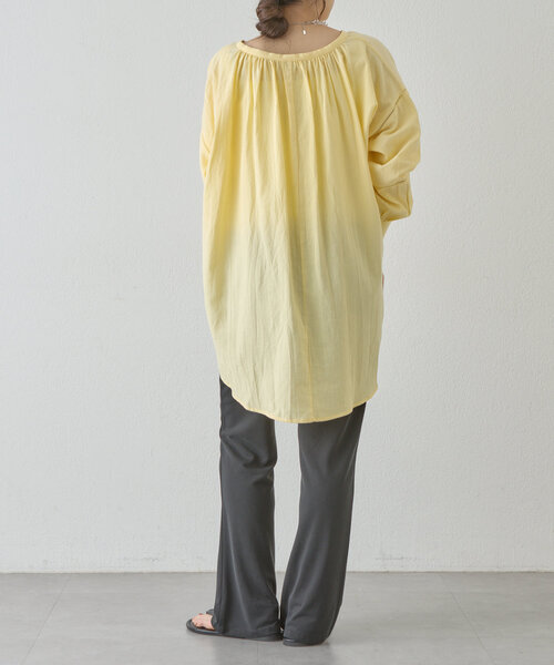 SHENERY（シーナリー）の「《さらっとした着心地》《体型カバーも叶う》はしごレースボリュームチュニック（シャツ/ブラウス・レディース・イエロー/オフホワイト/ブラック・FREE）」の21枚目の写真