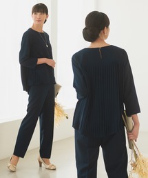 Rebloom（リブルーム Rebloom Reb loom）の「【洗える セレモニースーツ セットアップ】バックプリーツトップス・センタープレステーパードパンツ 2点セット（スーツセット）」