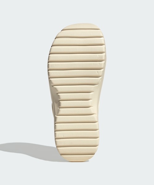 adidas（アディダス）の「アディレッタ プラットフォーム クロッグ / Adilette Platform Clogs  / 厚底サンダル /アディダス adidas（サンダル・レディース・シルバー/ベージュ/ブラック・28.5cm/27.5cm/26.5cm/25.5cm/24.5cm/23.5cm/22.5cm）」の21枚目の写真