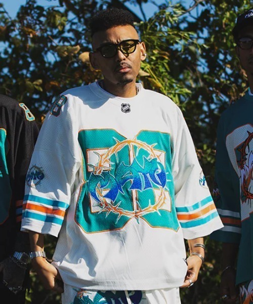 ROYAL FLASH（ロイヤルフラッシュ）の「MAYO/メイヨー/THORNS EMBROIDERY GAME SHIRT（Tシャツ/カットソー・メンズ・ホワイト/ブルー/ブラック・M）」の2枚目の写真