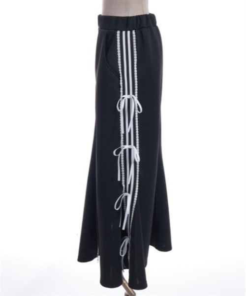axes femme POETIQUE（アクシーズファムポエティック）の「ペチ付リボンラインロングスカート（スカート・レディース・ホワイト/ブラック/ブルーグレー・MEDIUM）」の11枚目の写真