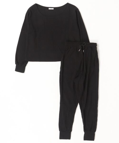 IRAL(アイラル)の「【セットアイテム】OFF SHOULDER RIB SET UP(Tシャツ/カットソー・レディース・ブラック/ピンク・FREE)」の3枚目の写真