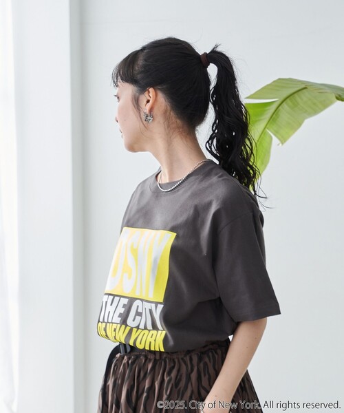coen(コーエン)の「ROCK STANLEY(ロックスタンレー)別注 NYC ハーフスリーブTシャツ(Tシャツ/カットソー・レディース・ダークグレー/その他1/オフホワイト・M/L)」の4枚目の写真