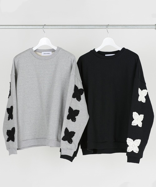 DISCOVERED(ディスカバード)の「DISCOVERED BUTTERFLY CROCHET SWEAT(スウェット・メンズ・グレー/ブラック・1/3)」の5枚目の写真