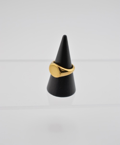 BROTHERHOOD(ブラザーフッド)の「【earyear】Oval Crest design peti Volume Ring(リング・レディース・ゴールド/シルバー・MEDIUM/SMALL/LARGE)」の7枚目の写真