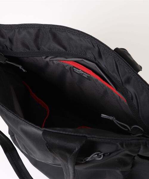 Samsonite Red（サムソナイトレッド）の「【SAMSONITE RED/サムソナイトレッド】 SAC'S BAR別注 バイアスジャック4D BUSINESS TOTE L（トートバッグ・メンズ・ブラック・FREE）」の2枚目の写真