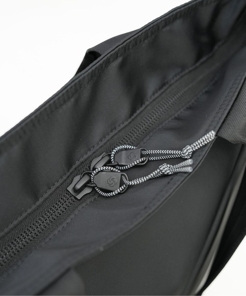 Samsonite Red（サムソナイトレッド）の「【SAMSONITE RED/サムソナイトレッド】 SAC'S BAR別注 バイアスジャック4D BUSINESS TOTE L（トートバッグ・メンズ・ブラック・FREE）」の15枚目の写真