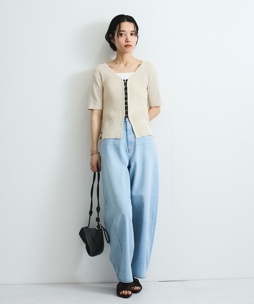 VICKY(ビッキー)の「モチモチリブニットホックカーディガン≪手洗い可能≫(カーディガン/ボレロ・レディース・オフホワイト/ブラック・M)」の6枚目の写真