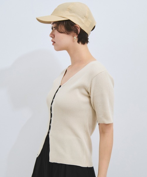 VICKY(ビッキー)の「モチモチリブニットホックカーディガン≪手洗い可能≫(カーディガン/ボレロ・レディース・オフホワイト/ブラック・M)」の21枚目の写真