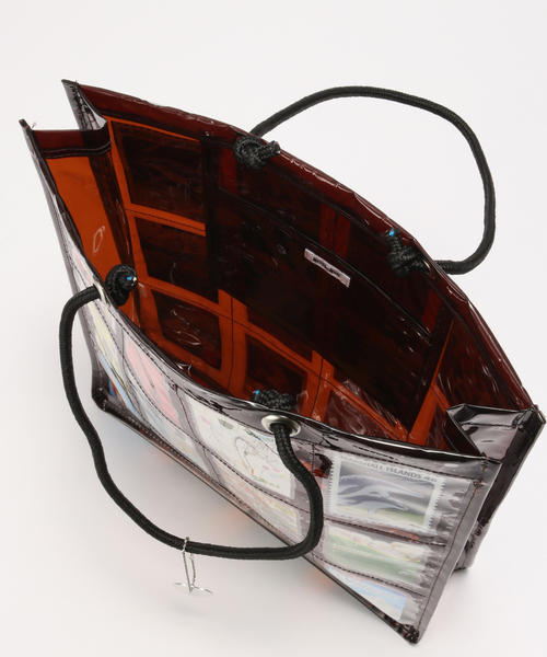 HEY!MrsROSE(ヘイミセスローズ)の「HEY Mrs ROSE(ヘイミセスローズ) Shield Motif Tote(トートバッグ・レディース・ブラウン/その他2・FREE)」の11枚目の写真