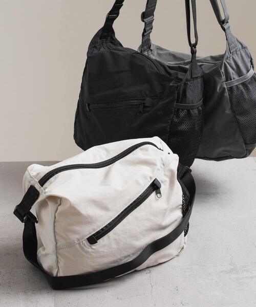 URBAN RESEARCH DOORS（アーバンリサーチドアーズ）の「Micro Ripstop Shoulder（ショルダーバッグ・メンズ・グレー/アイボリー/ブラック・-）」の7枚目の写真