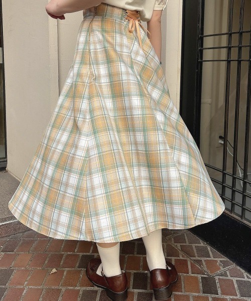 F i.n.t（フィント）の「コルセットチェックフレアースカート/ fint　フィント（スカート・レディース・ブルー/ピンク/イエロー・FREE）」の16枚目の写真