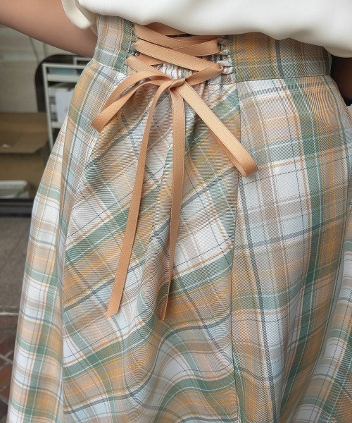 F i.n.t（フィント）の「コルセットチェックフレアースカート/ fint　フィント（スカート・レディース・ブルー/ピンク/イエロー・FREE）」の17枚目の写真