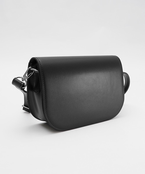 MinoriTY（マイノリティ）の「【MinoriTY】PUボックスタイプショルダーミニバッグ メンズ ウィメンズ ユニセックス（ショルダーバッグ・メンズ・ブラック・FREE）」の4枚目の写真