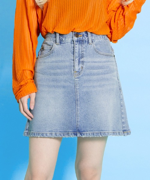 PUNYUS（プニュズ）の「台形デニムミニスカート（デニムスカート・レディース・ブラック/ライトブルー・1/2/3/4）」の17枚目の写真